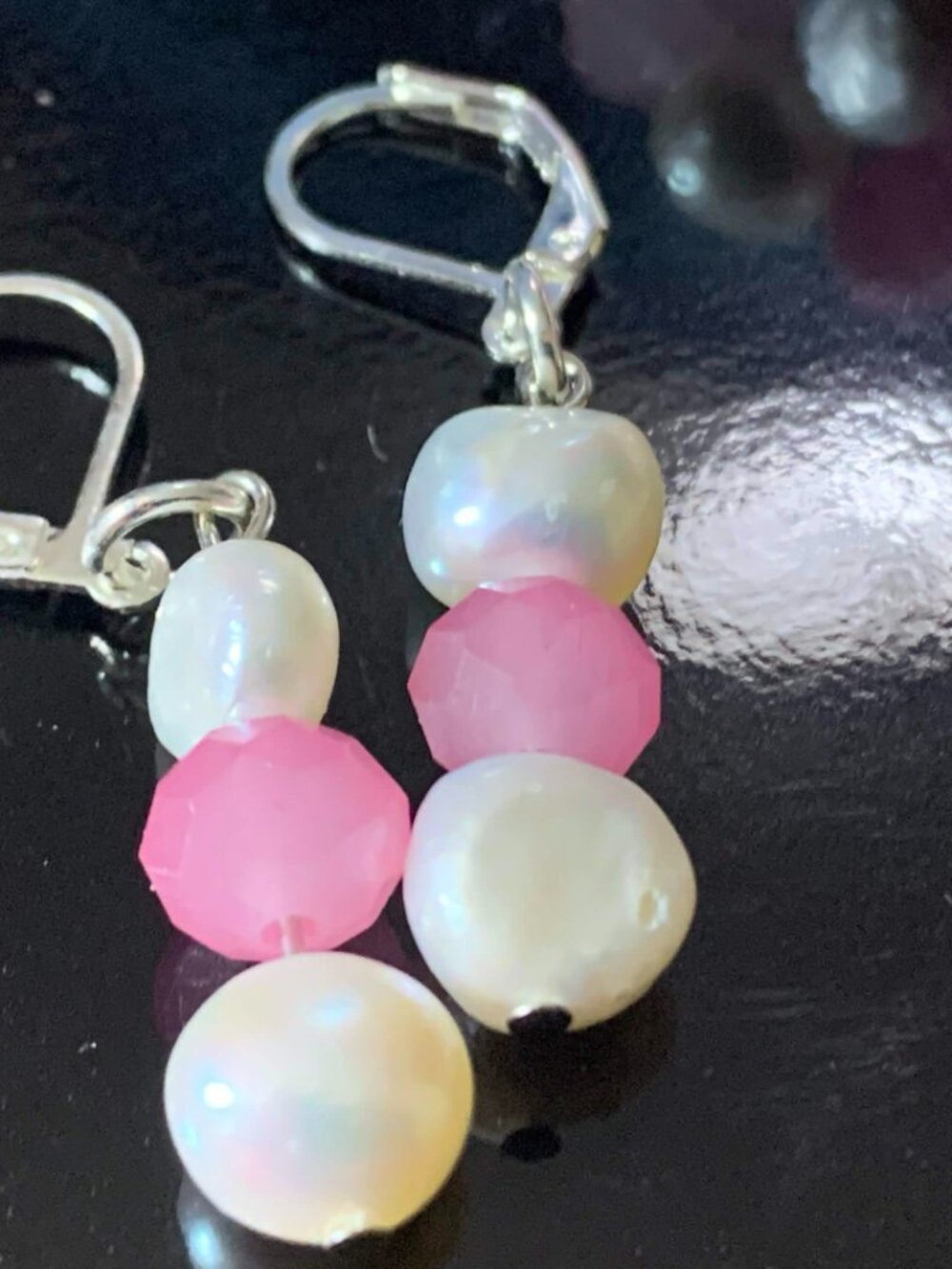 Handcrafted Breast Cancer Awareness coil bracelet and earrings set - Picture 4 of 5